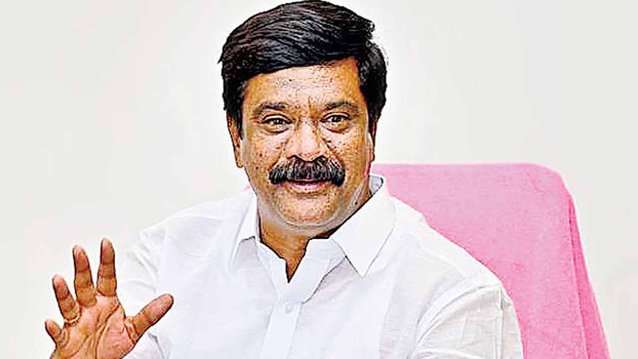 రేవంత్‌రెడ్డి పచ్చి అబద్ధాలకోరు!