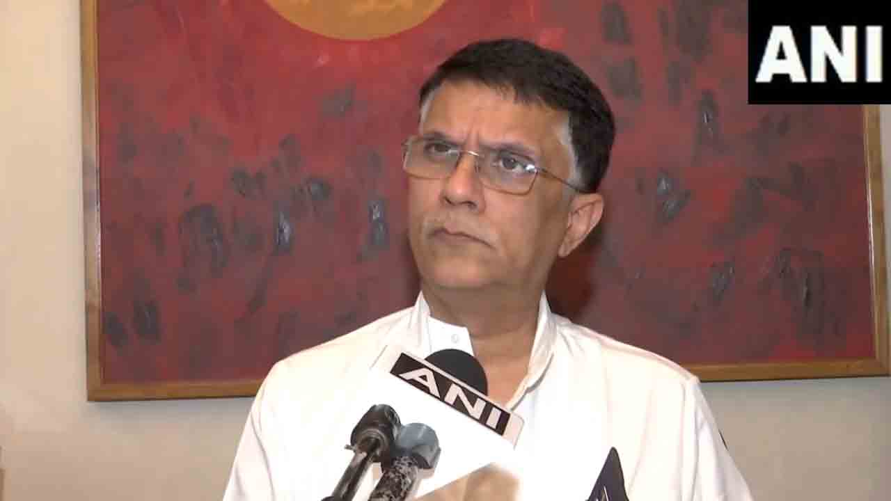 MUDA Scam | సిద్ధరామయ్యపై కాషాయ నేతల ఆరోపణలు అవాస్తవం : పవన్‌ ఖేరా