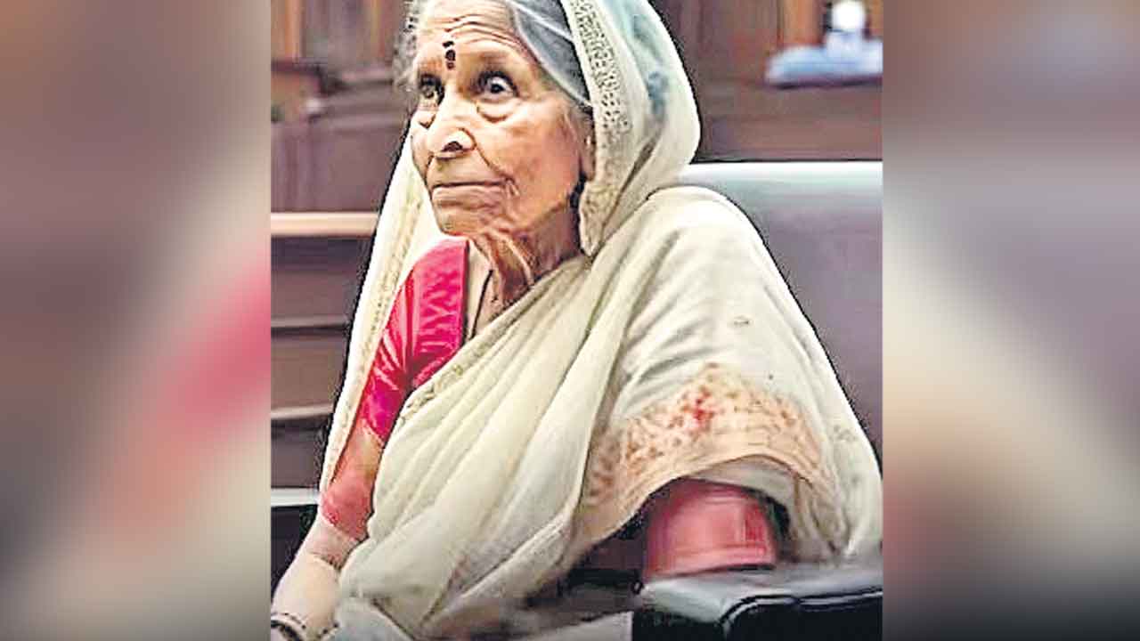 Supreme Court | రెండో భార్యకూ పింఛన్‌.. 23 ఏండ్లు పోరాడిన మహిళపక్షాన నిలిచిన అత్యున్నత న్యాయస్థానం