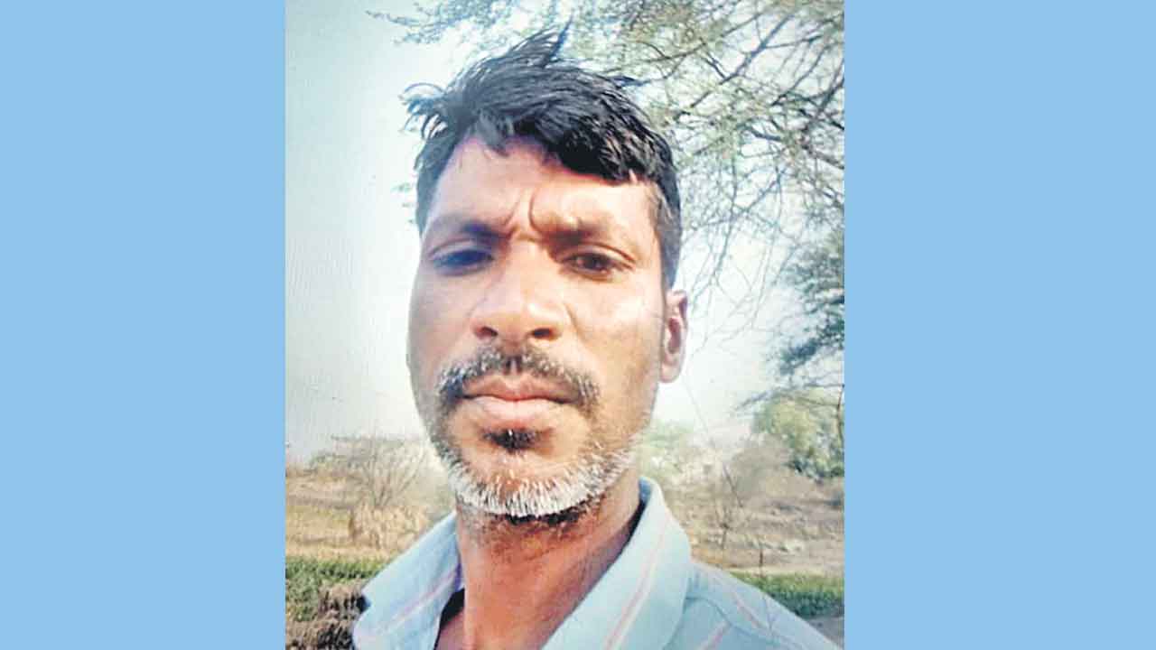 అప్పుల బాధతో రైతు ..