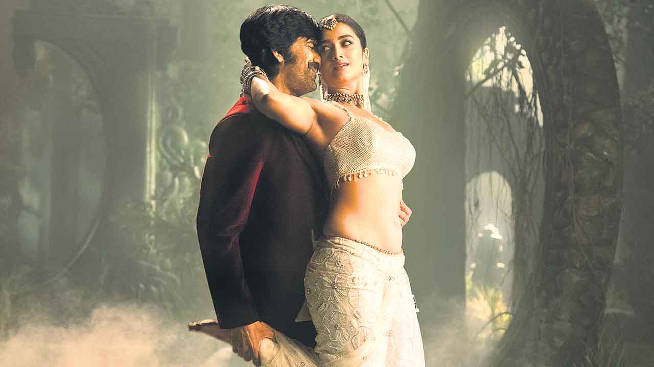 Mr.Bachchan | గట్టుదాటి గుండె కొట్టుకున్నదే.. ఆకట్టుకునేలా రవితేజీ, భాగ్యశ్రీ కెమిస్ట్రీ