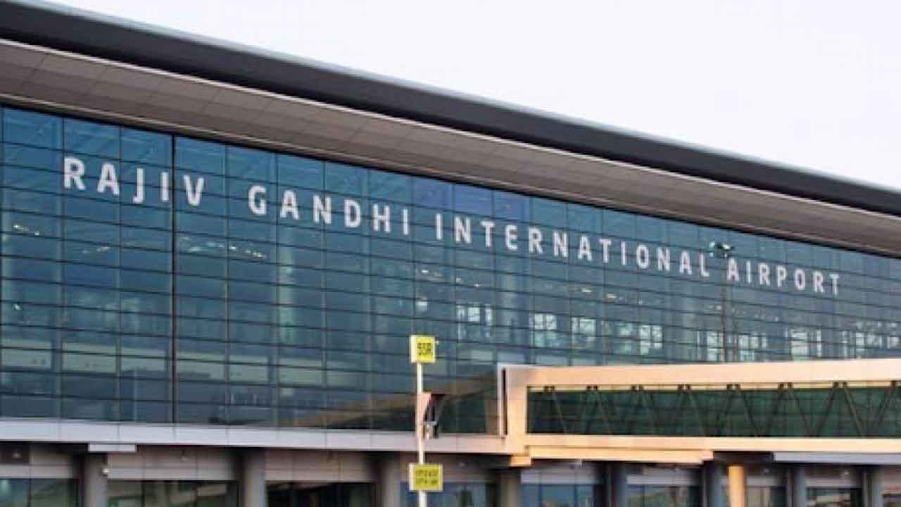 Alliance Air | శ్రీవారి దర్శనానికి వచ్చిన ఐర్లాండ్‌ వాసులు.. అలయన్స్‌ సిబ్బంది నిర్లక్ష్యంతో శంషాబాద్‌లో 10 గంటలు పడిగాపులు