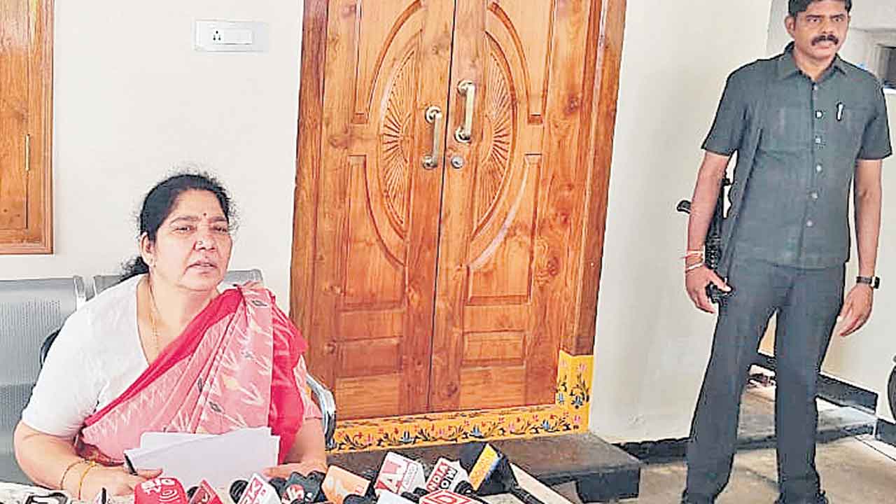 రుణమాఫీలో అనేక కొర్రీలు