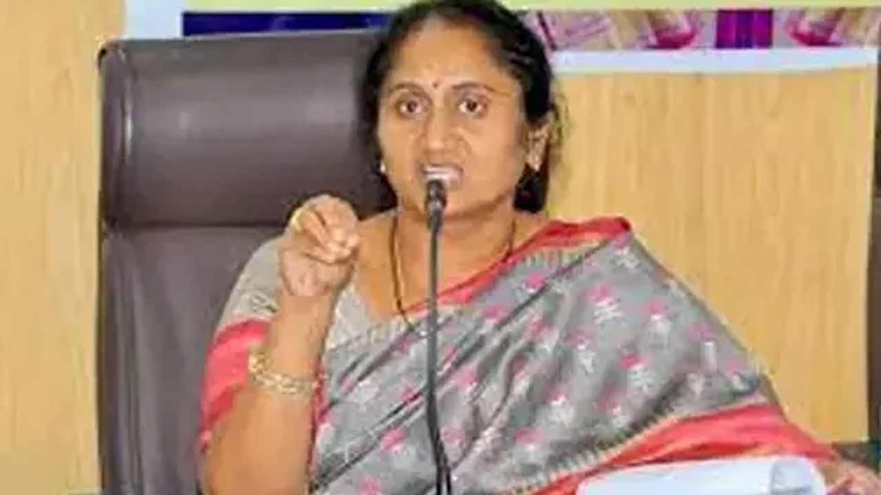 Atchutapuram | అచ్యుతాపురం ప్రమాదానికి జగనే కారణం.. ఏపీ మంత్రి సవిత కీలక వ్యాఖ్యలు