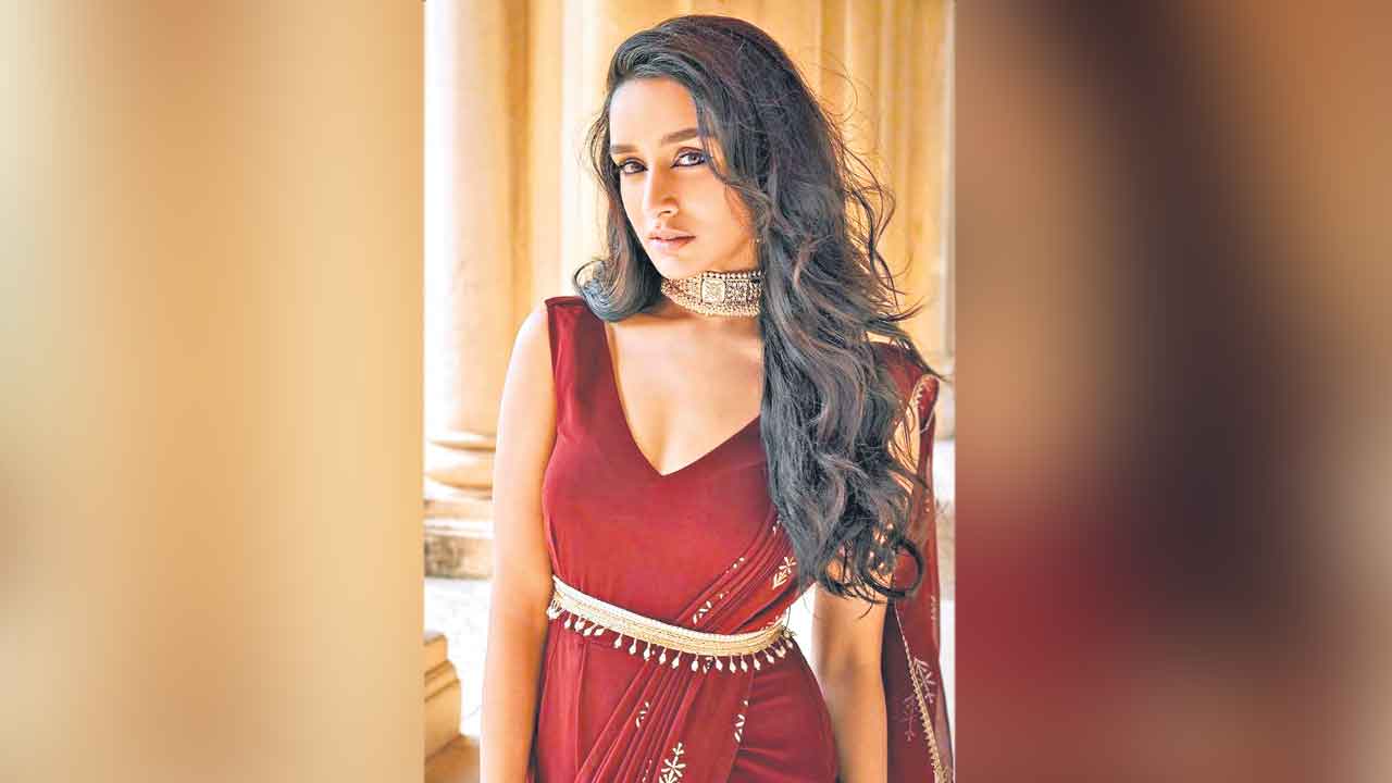Shraddha Kapoor | జాతకం మారిపోయింది.. ప్రియాంక చోప్రాను అధిగమించిన శ్రద్ధాకపూర్‌