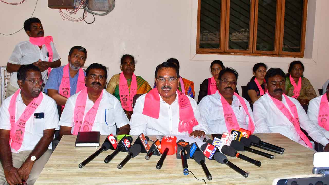 సీఎం పదవికే కళంకం