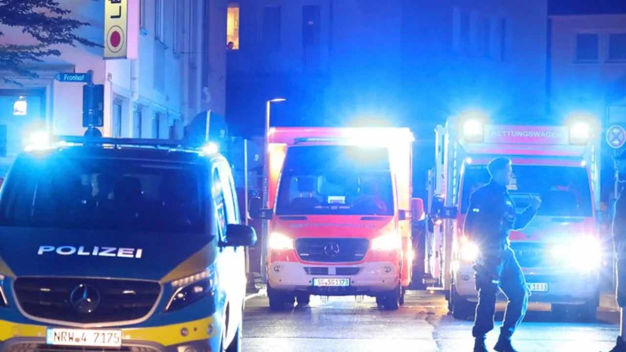 Knife Attack: జ‌ర్మ‌నీలో జ‌నంపై క‌త్తితో దాడి.. ముగ్గురు మృతి