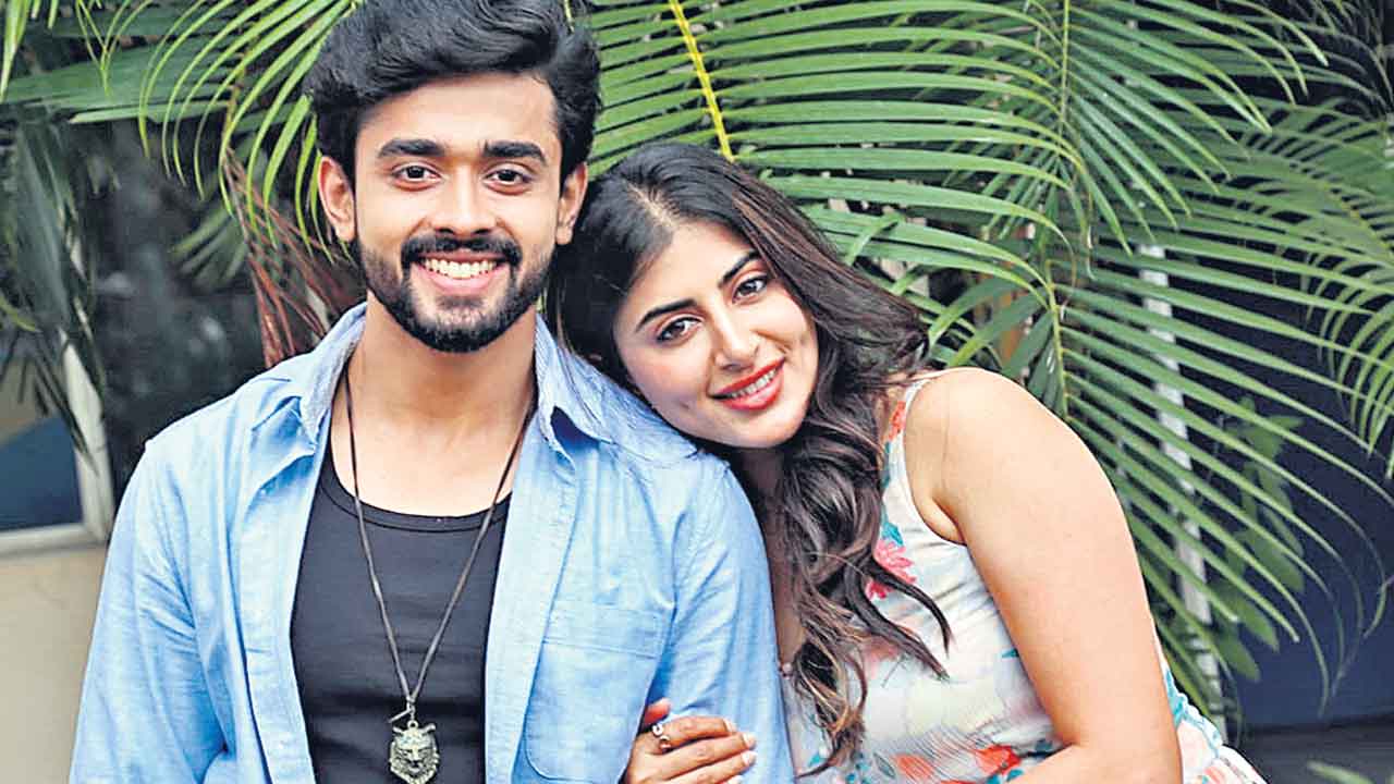 సోలో బాయ్‌ స్వరాలు