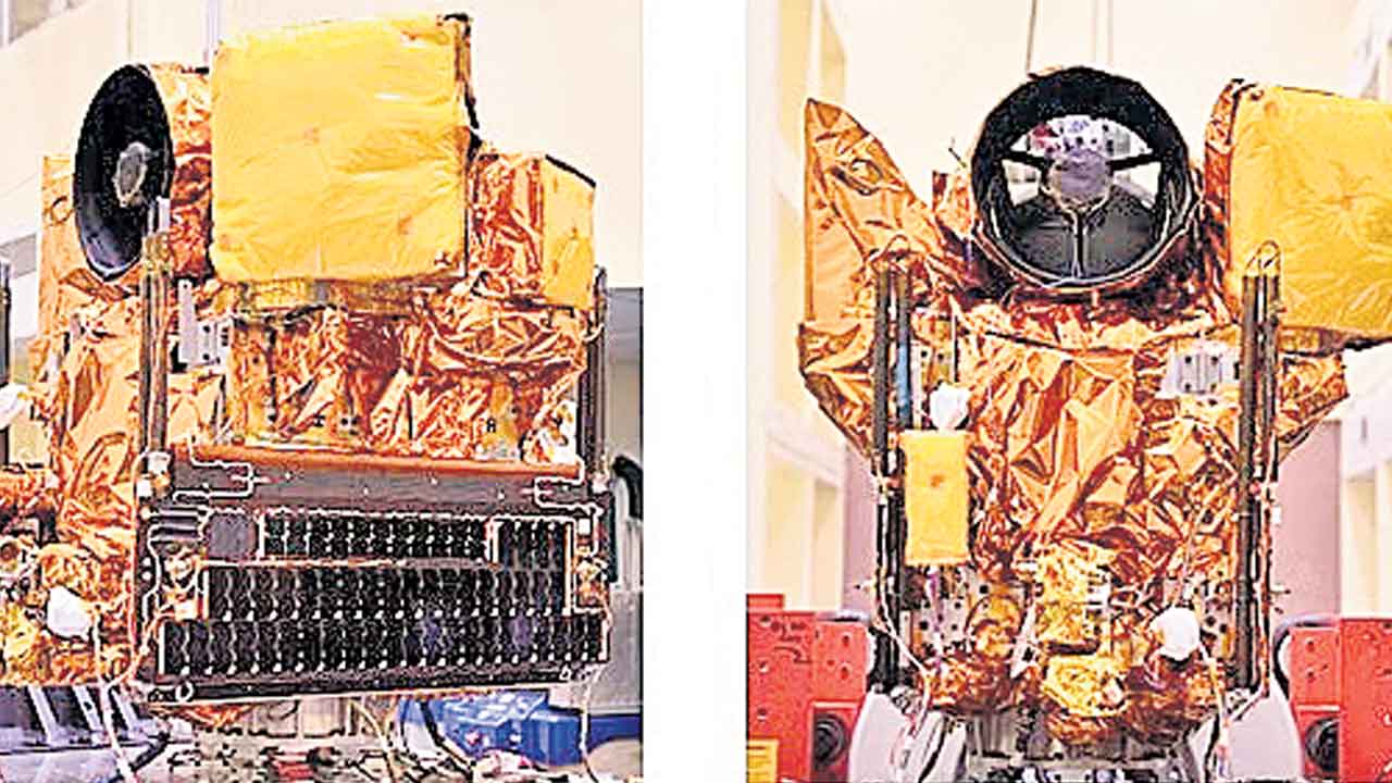 ఆగస్టు 15న ఎర్త్‌ అబ్జర్వేషన్‌ శాటిలైట్‌ ప్రయోగం