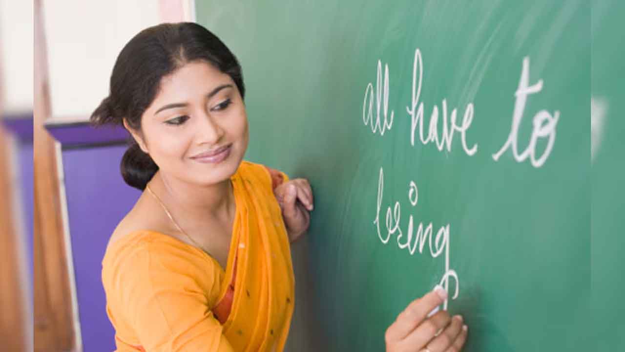 Gurukula Transfers | డిసెండింగ్‌ ఆర్డర్‌లో ప్రమోషన్లు.. గురుకుల బదిలీల్లో రిజర్వేషన్లకు తూట్లు