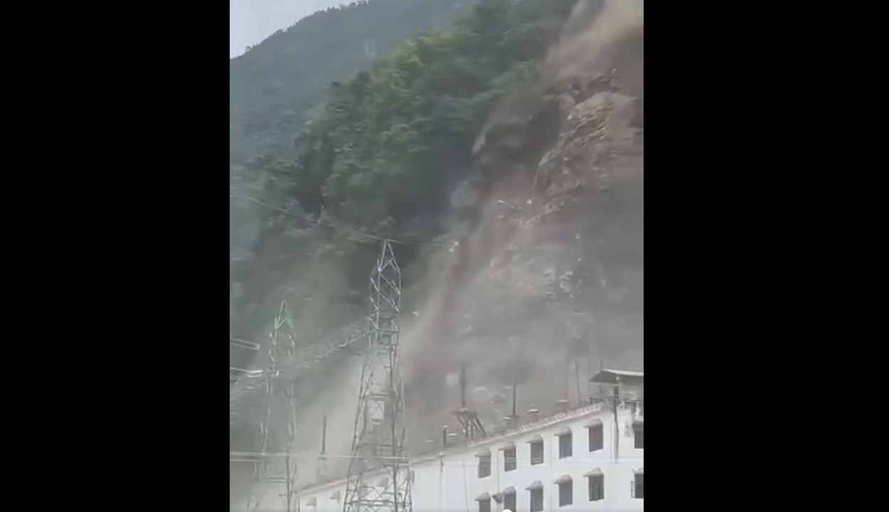 Teesta Dam Power Station: కొండ‌చ‌రియ‌లు విరిగిప‌డి.. తీస్తా డ్యామ్ ప‌వ‌ర్ స్టేష‌న్ ధ్వంసం.. వీడియో