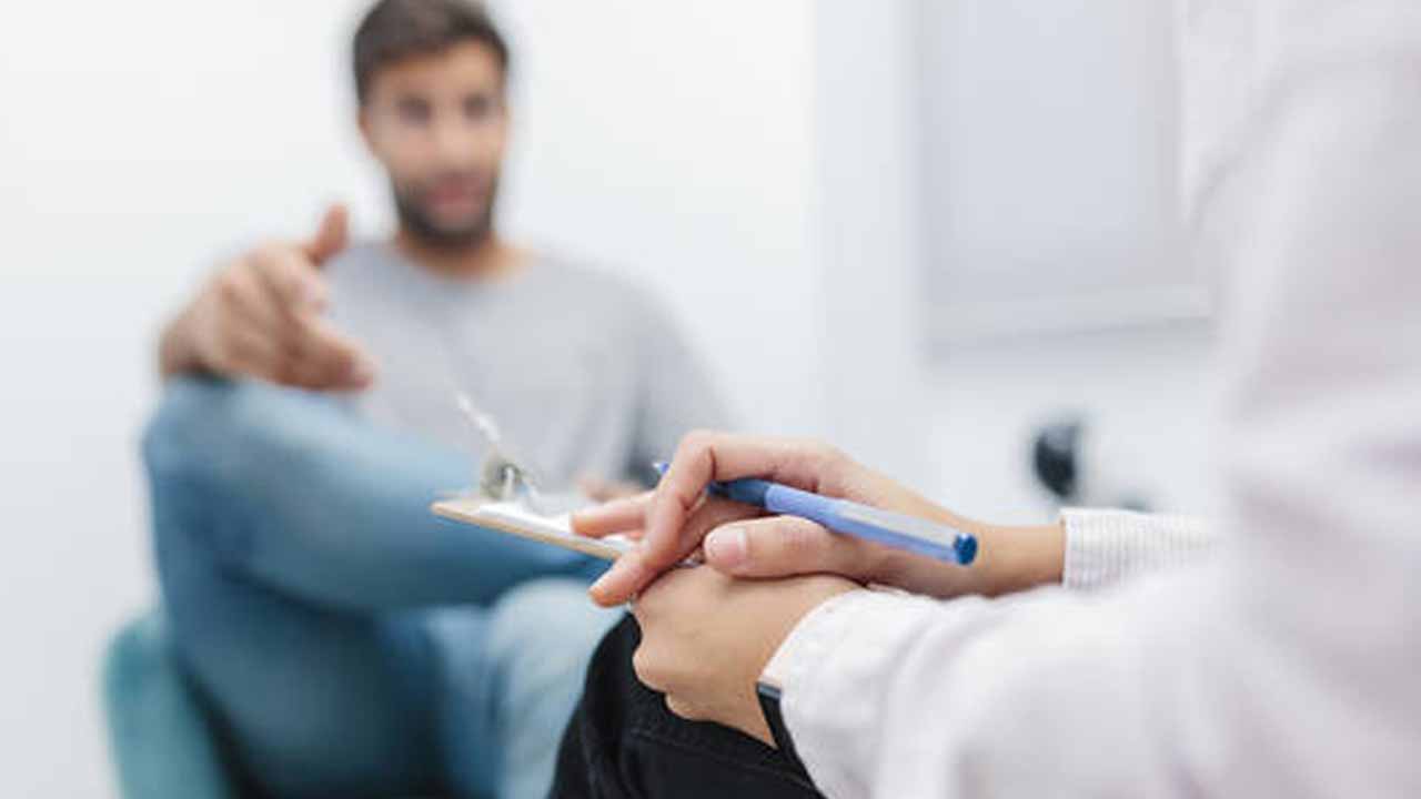 Pregnancy Status: మ‌గ‌వాళ్లైనా ఇక నుంచి ప్రెగ్నెన్సీ స్టేట‌స్ చెప్పాల్సిందే