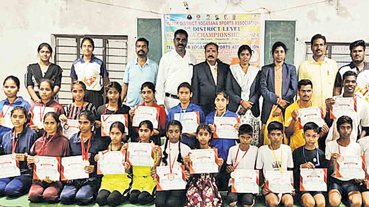 రాష్ట్రస్థాయి యోగా పోటీలకు 82మంది ఎంపిక