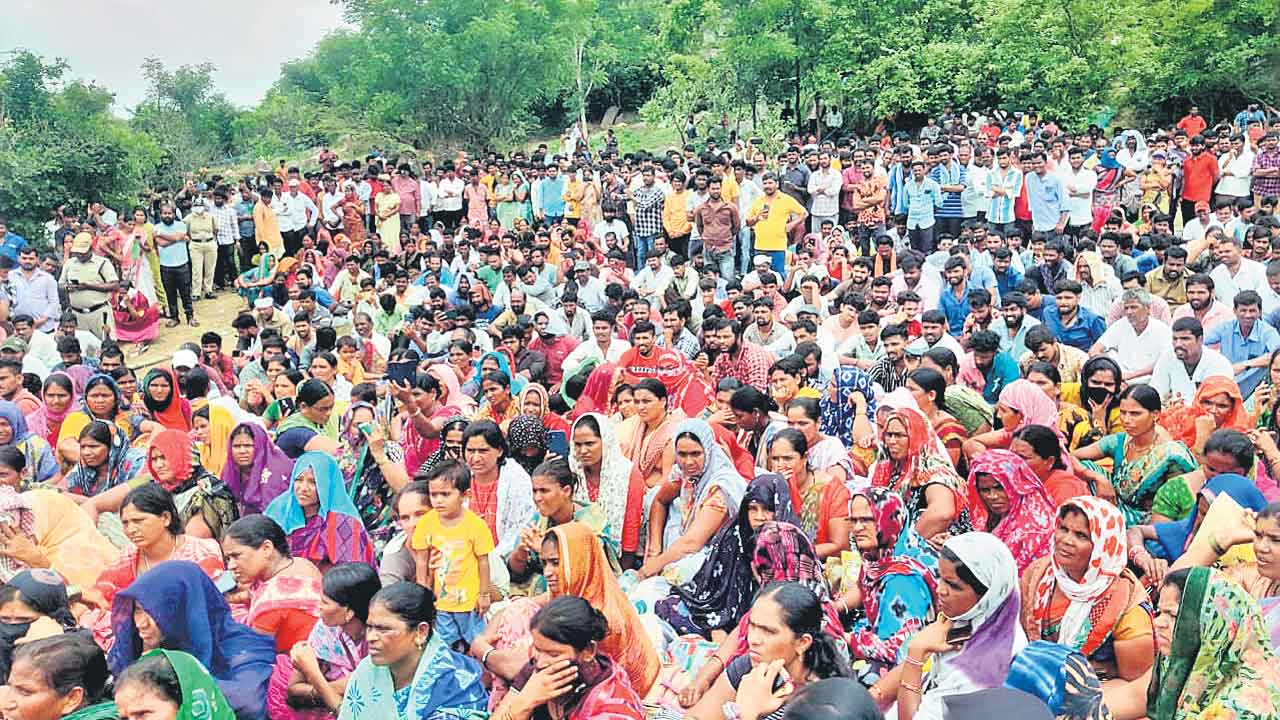 యువతులపై లైంగికదాడి