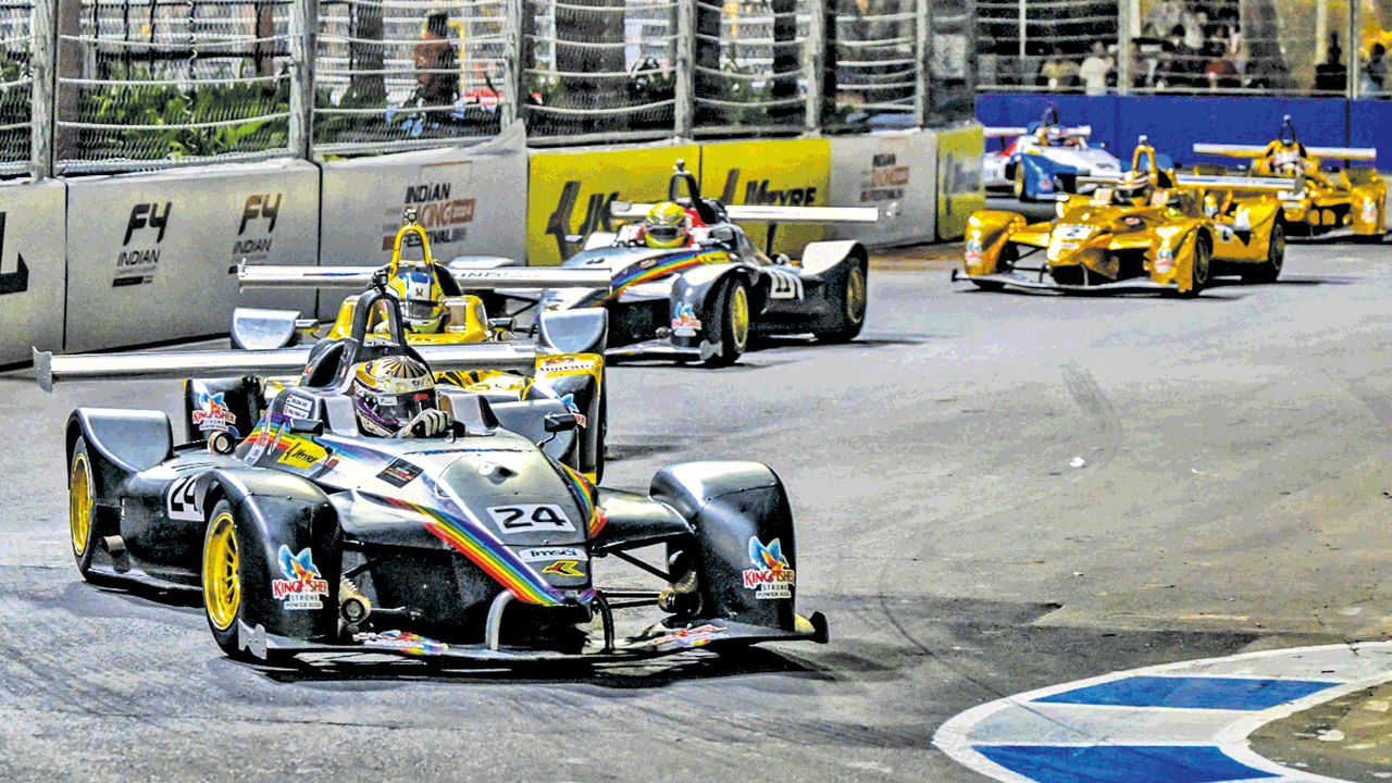 చెన్నైలో ఐఆర్‌ఎల్‌ రేసింగ్‌