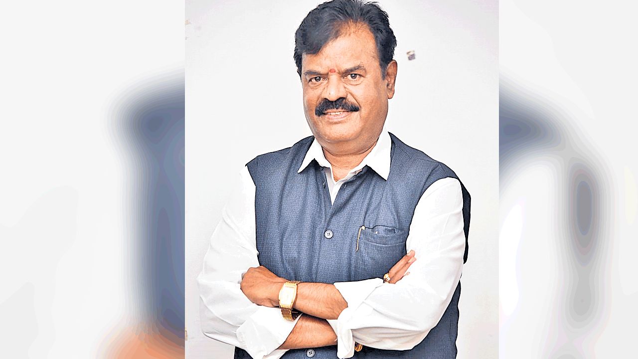 తెలంగాణ ఫిల్మ్‌ ఛాంబర్‌ అధ్యక్షుడిగా ప్రతాని రామకృష్ణ గౌడ్‌