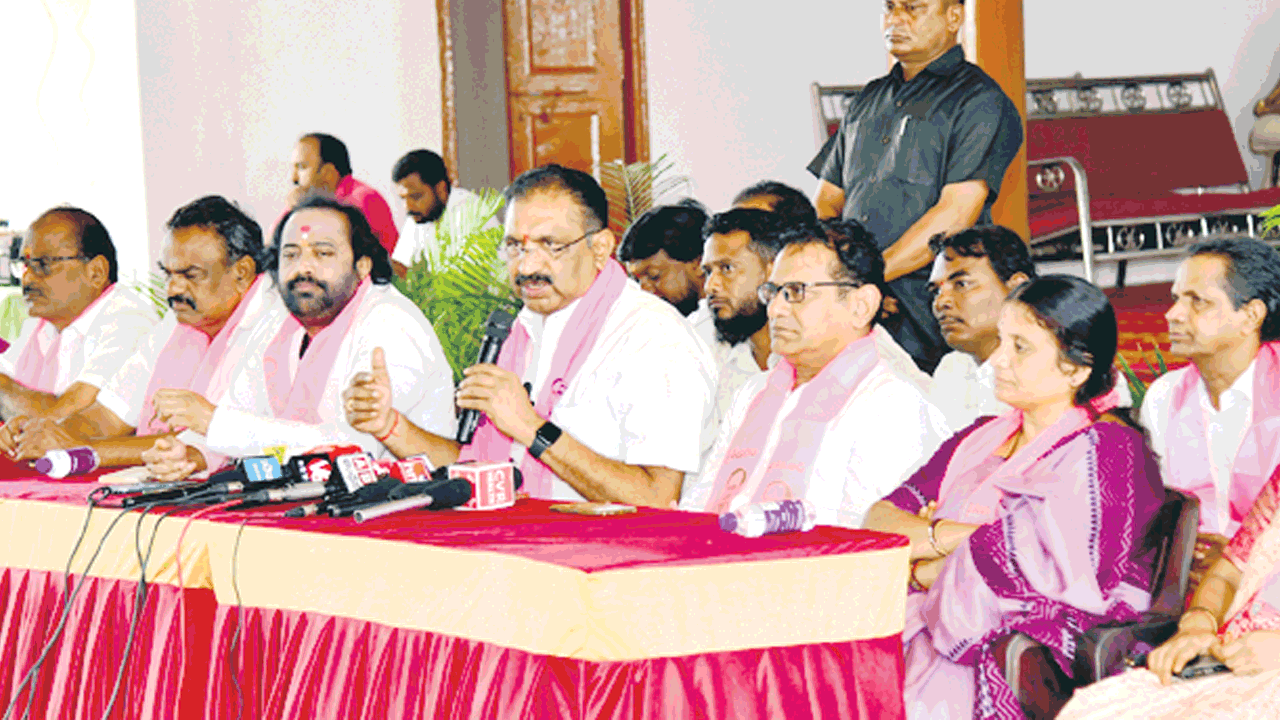 పొన్నం నీ పవర్‌ ఏమైంది..?