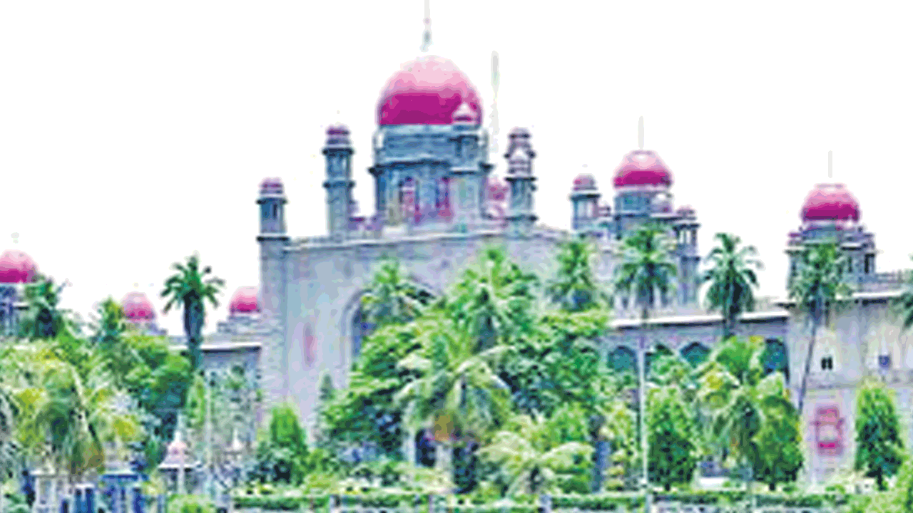 హైకోర్టు ఆదేశించినా సీటు ఇవ్వరట!