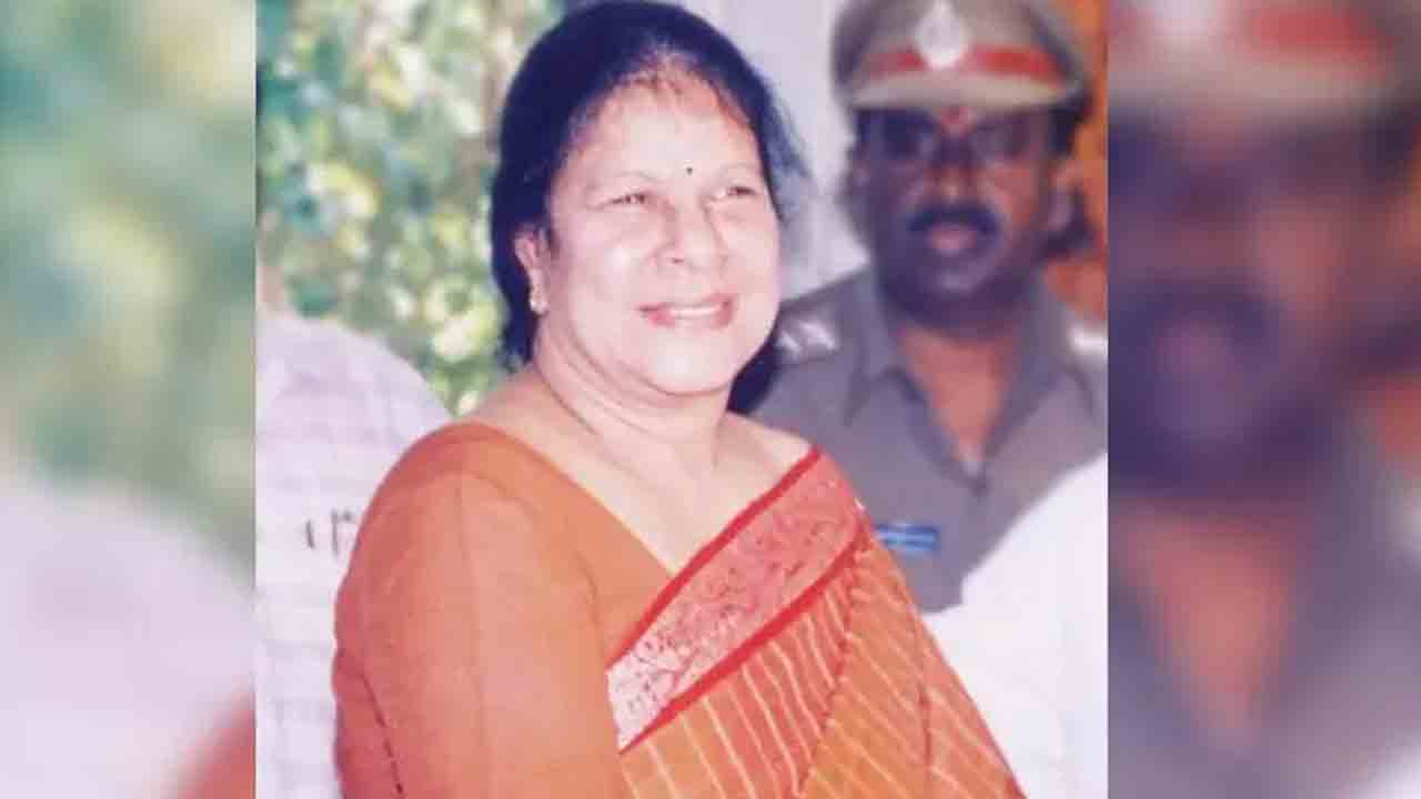 మాజీ ఎంపీ మాగుంట పార్వతమ్మ మృతి