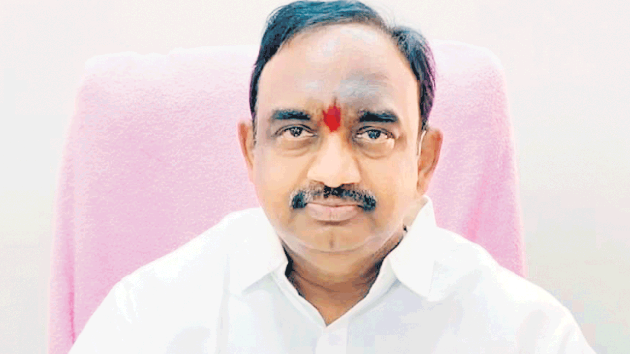 హౌస్‌ అరెస్ట్‌లు సిగ్గుచేటు