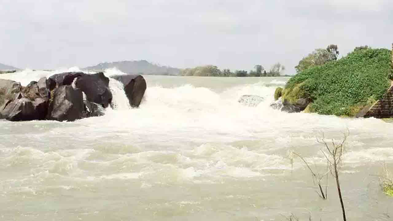 తుమ్మిడిహట్టికి మహారాష్ట్ర ఒప్పుకోలే