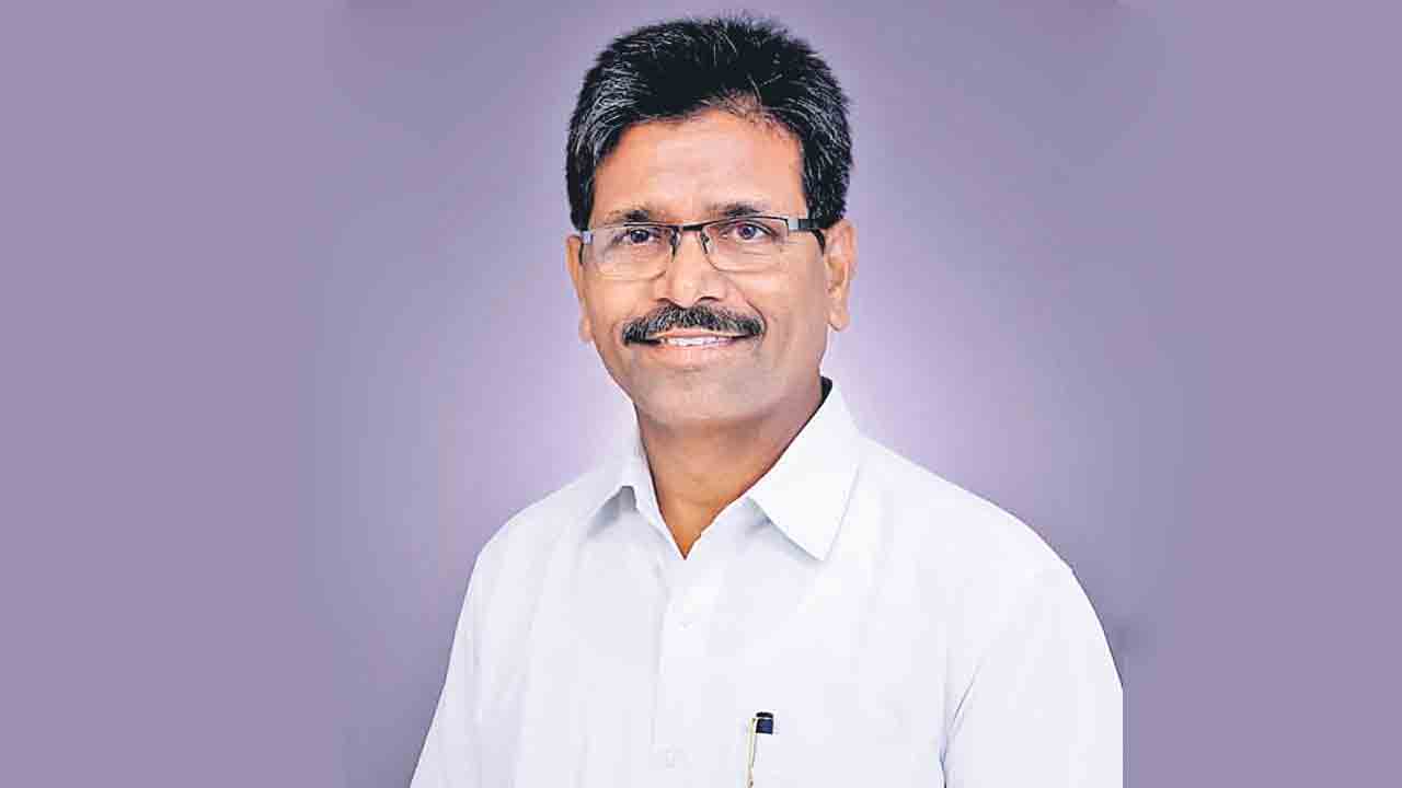 సంక్షోభంలోకి తెలంగాణ విద్యారంగం