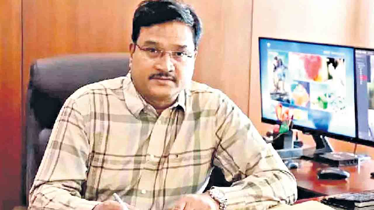 High Court | మీకు అంత దూకుడెందుకు?.. హైడ్రా కమిషనర్‌కు హైకోర్టు నోటీసులు