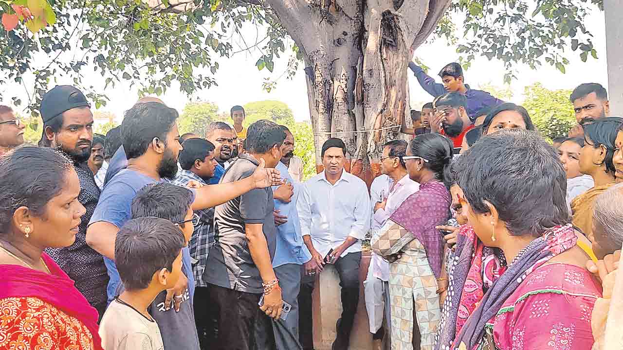గ్యారెంటీలను గాలికొదిలి ‘హైడ్రా’మా