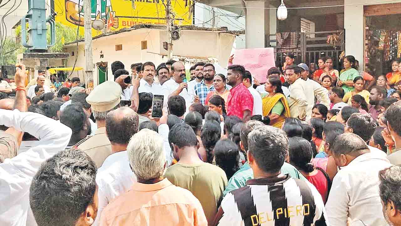 ప్రభుత్వ దాష్టీకాలను అడ్డుకుంటాం