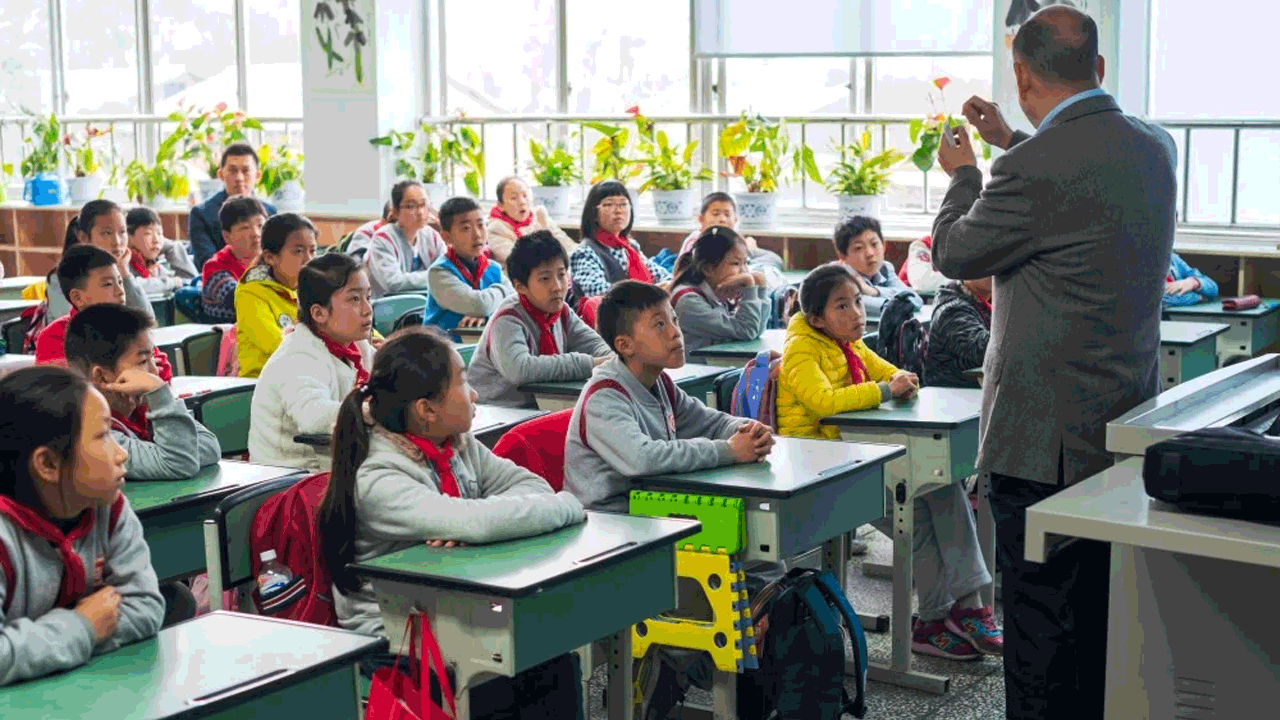 China | పిల్లలను ‘క్రమశిక్షణ’లో పెట్టేందుకు హక్కు.. టీచర్లకు చైనా మార్గదర్శకాలు