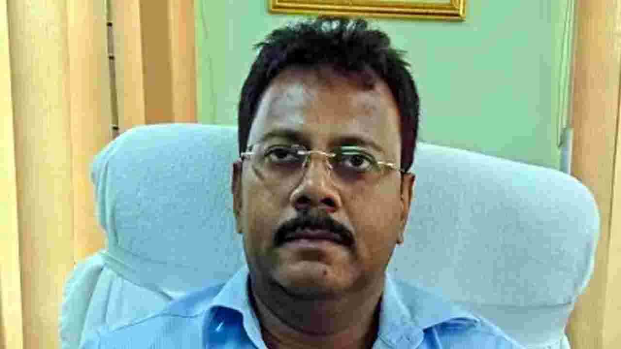 ఆర్‌జీ కర్‌ దవాఖాన మాజీ ప్రిన్సిపాల్‌ అరెస్ట్‌