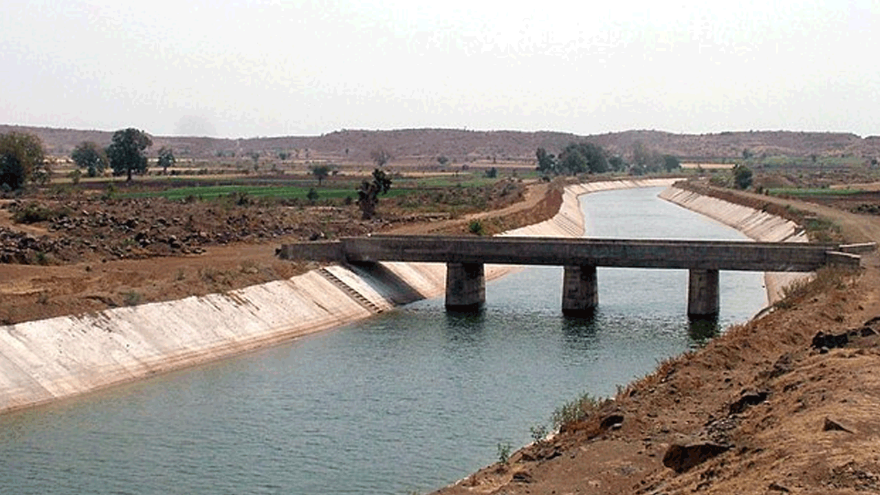 Telangana | రాష్ట్రంలో 35 శాతం చెరువులు ఖాళీ.. 2,200 చెరువుల్లో 25 శాతం నీళ్లే