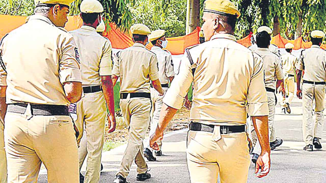 46 జీవోపై క్యాబినెట్‌ సబ్‌కమిటీ ఎక్కడ?