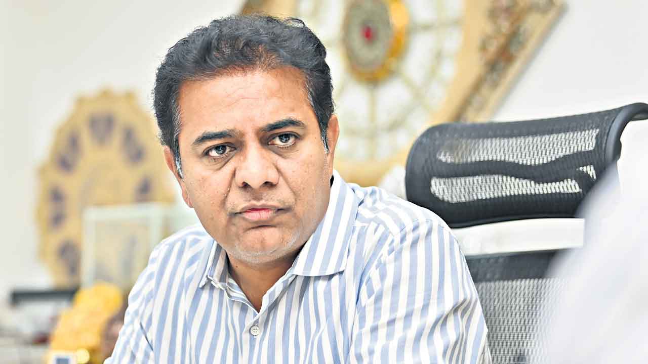 KTR | కనికరం లేని కాంగ్రెస్‌ సర్కార్‌.. పేదల గూడును కర్కశంగా కూల్చివేస్తున్నది: కేటీఆర్‌