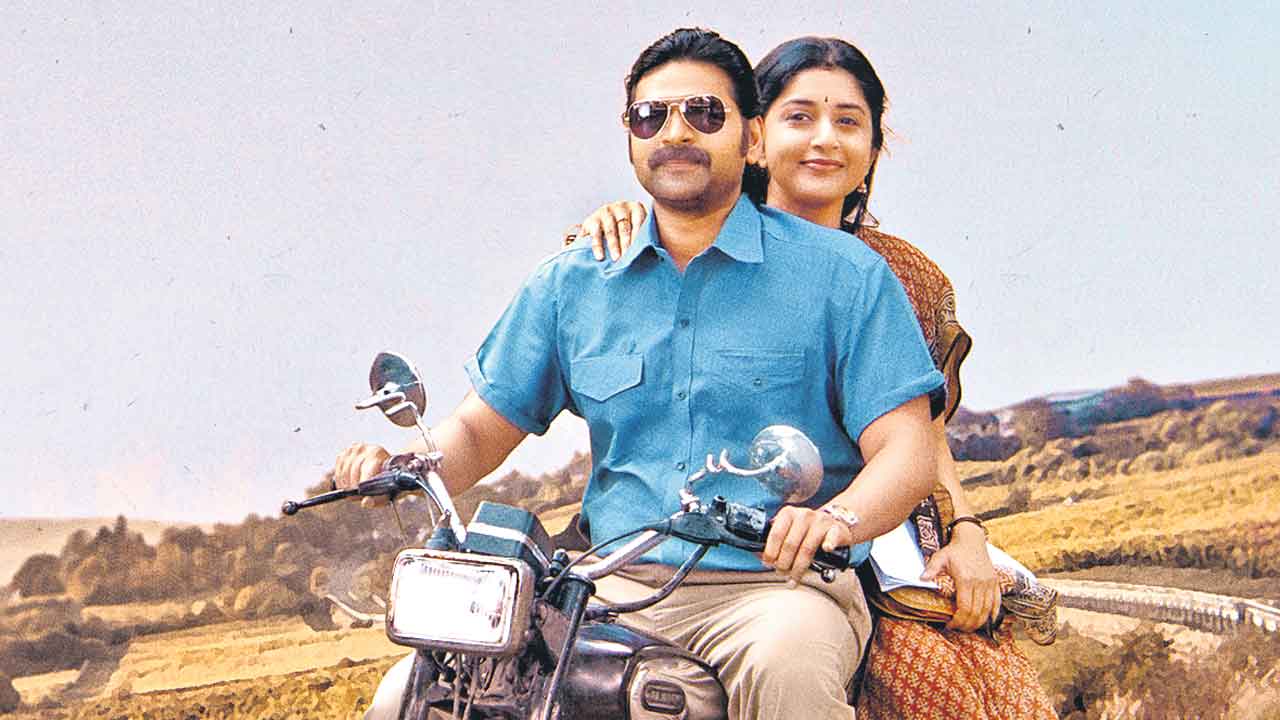 నీలో నాలో కదలాడు భావం ఈ రాగం..