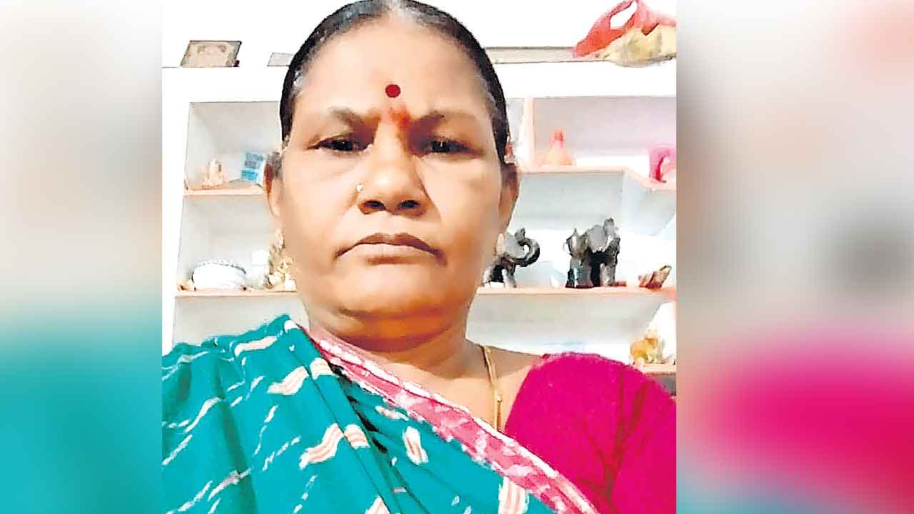 HYDRAA | ఇల్లు ఎఫ్టీఎల్‌లో ఉన్నదని హైడ్రా వార్నింగ్‌.. కూల్చేస్తారనే భయంతో ఉరేసుకున్న మహిళ