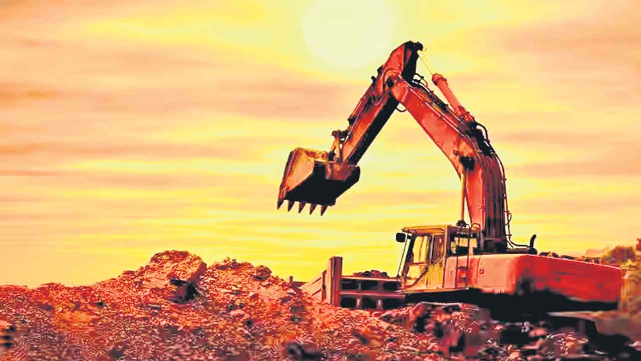 Hydraa | హస్తం పార్టీలో చిచ్చురేపిన ‘హైడ్రా’..! కీలక నేతలే టార్గెట్గా రేవంత్ పావులు..?