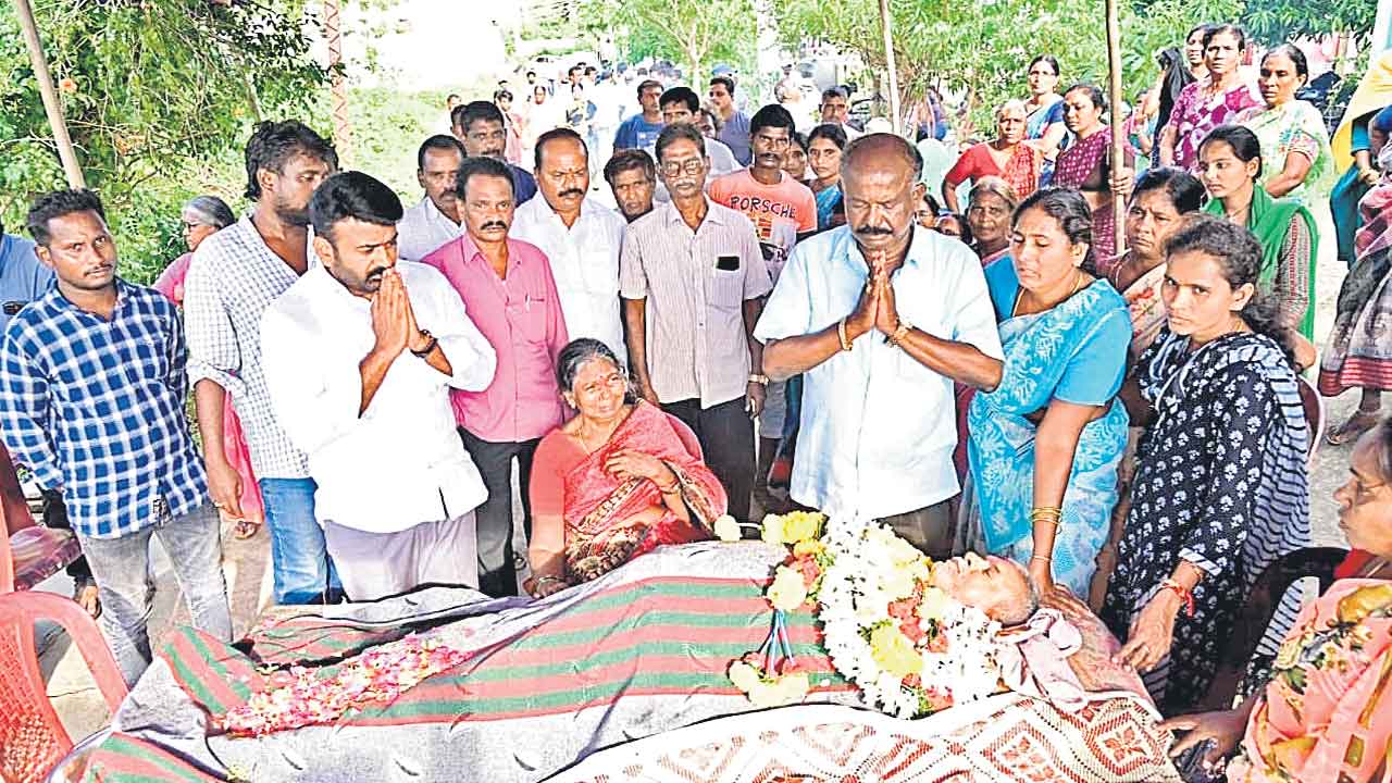 Khammam | గూడు చెదిరి ఆగిన గుండె.. మున్నేరు ముంచేస్తే సర్కారు చేతులేత్తెసింది