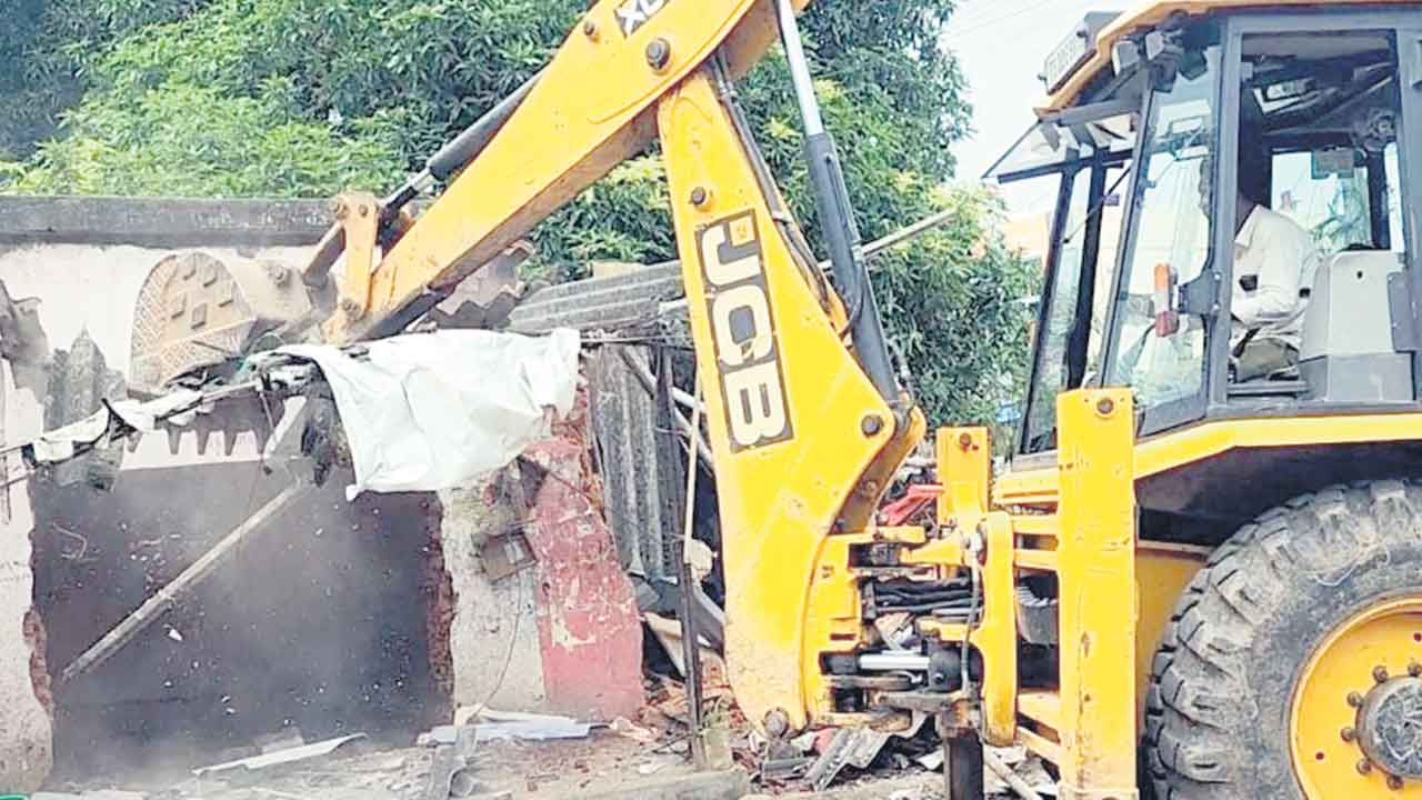 రామగుండంలో హైడ్రా!