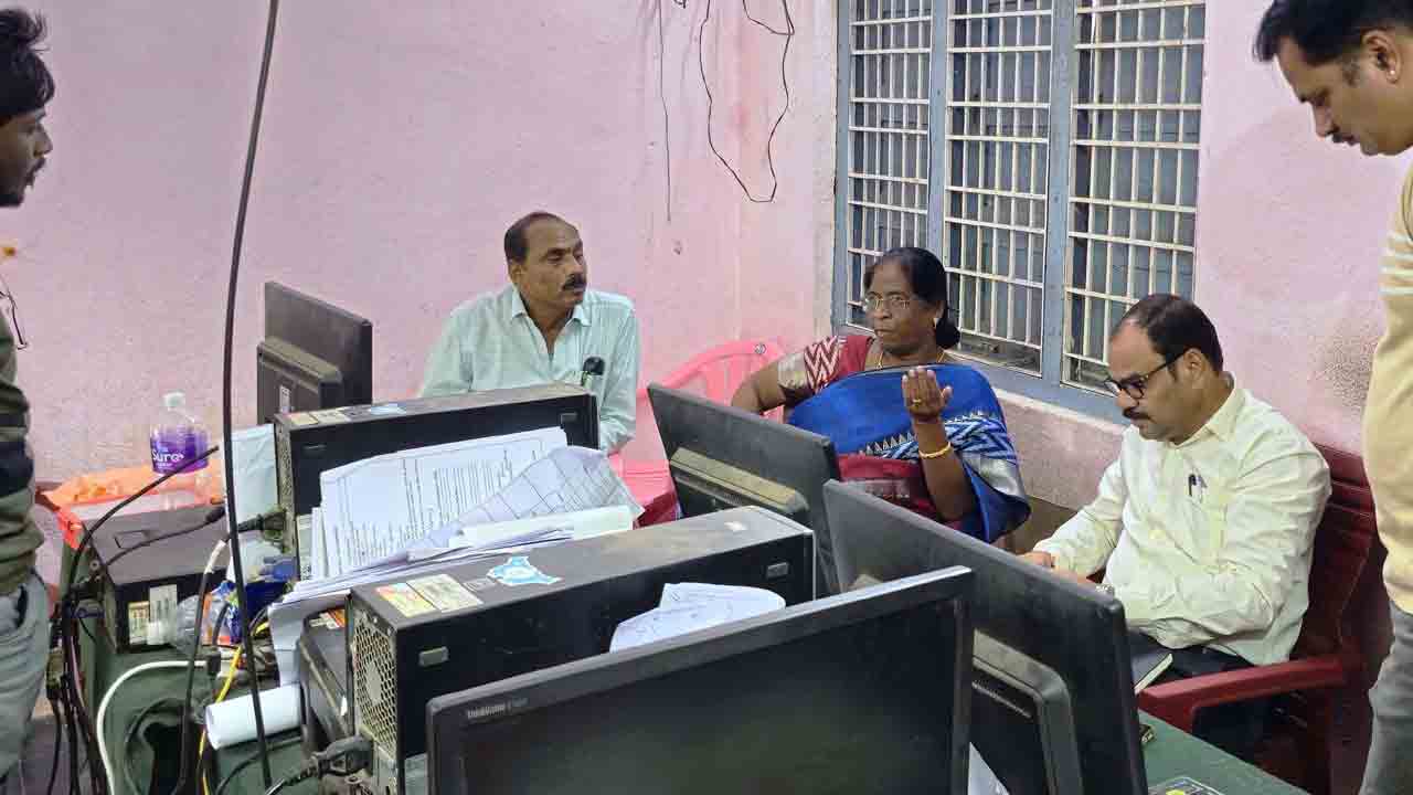 ఓటరు జాబితా పకడ్బందీగా ఉండాలి : డీపీవో హరికిషన్‌