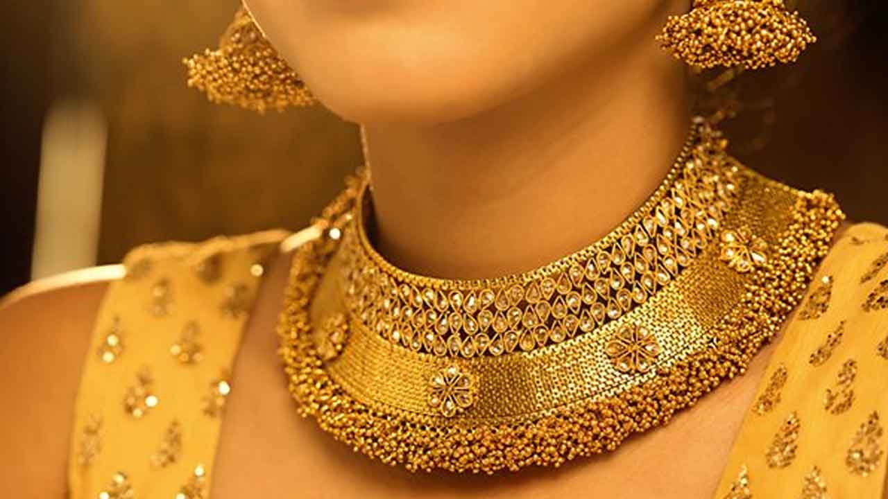 Gold Price | భగ్గుమన్న బంగారం.. ఒకేరోజు 1,200 పెరిగిన తులం ధర
