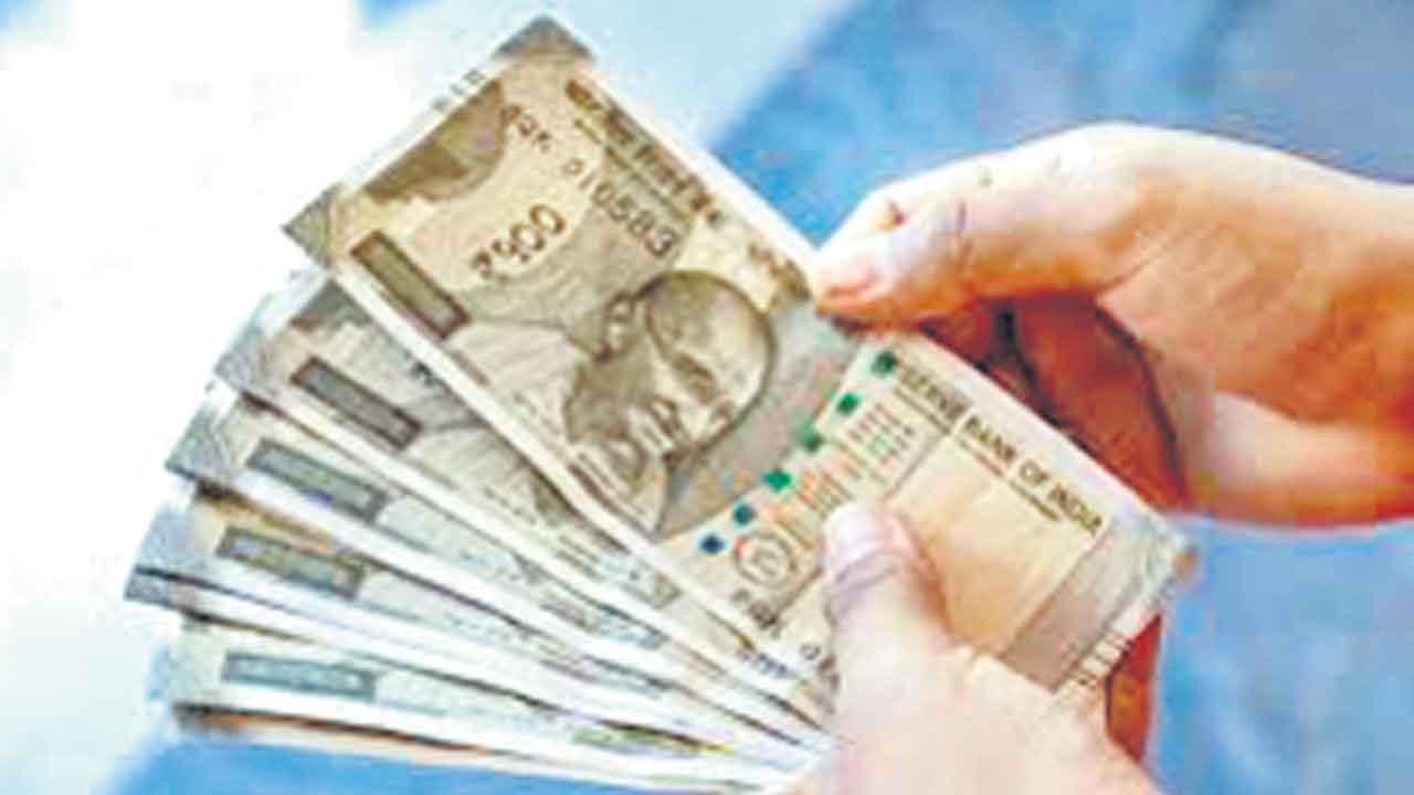 5 నెలలుగా బిల్లుల చెల్లింపుల్లేవ్!