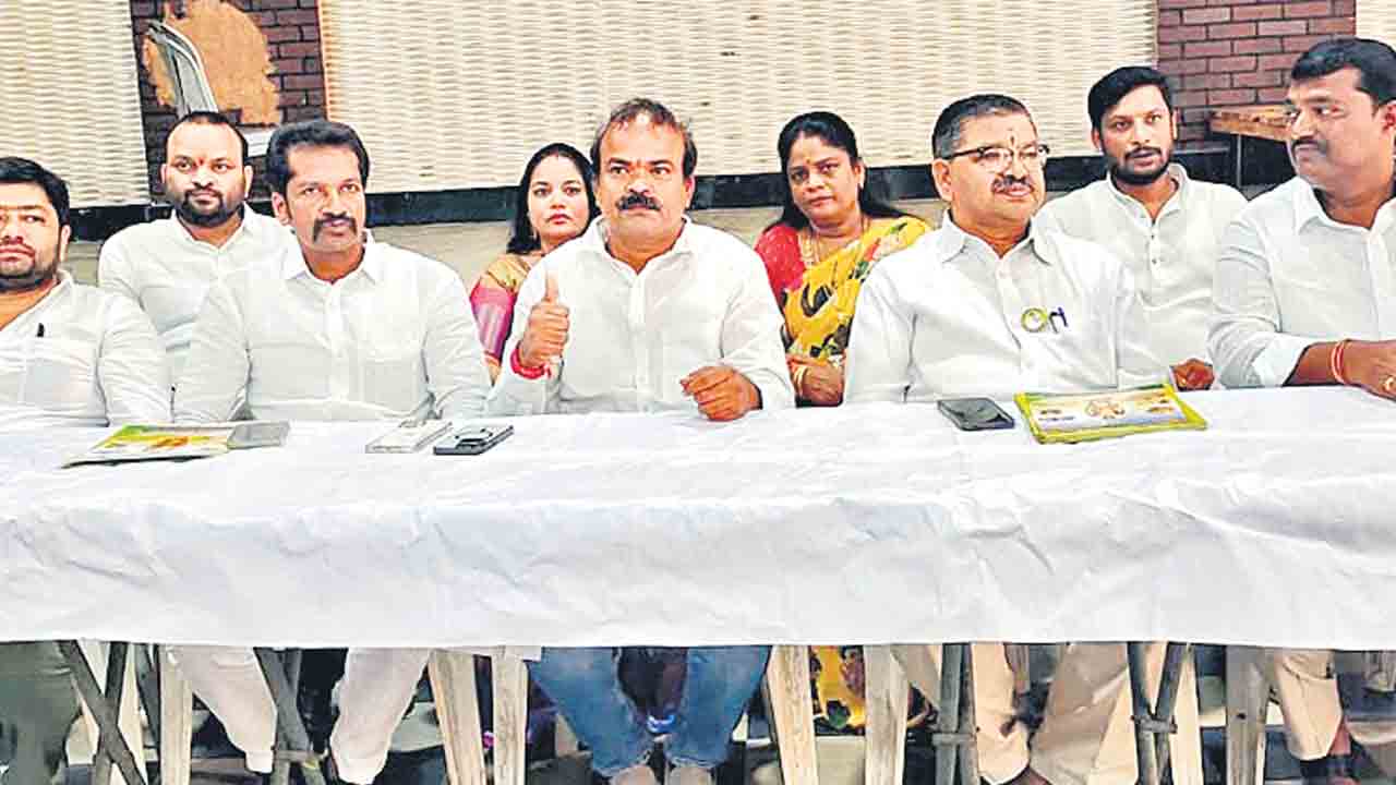 బీసీ కులగణన చేపట్టండి..