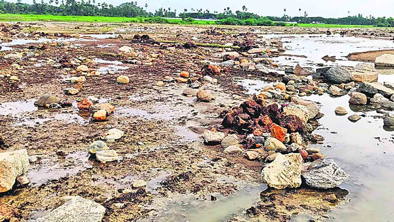 నష్టం పూడ్చేదెవరు ?