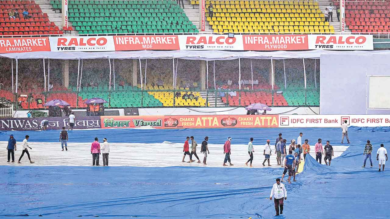 Kanpur Test | రెండో రోజు ఒక్క బంతీ పడలే.. భారత్‌, బంగ్లా టెస్టుకు వర్షం అడ్డంకి