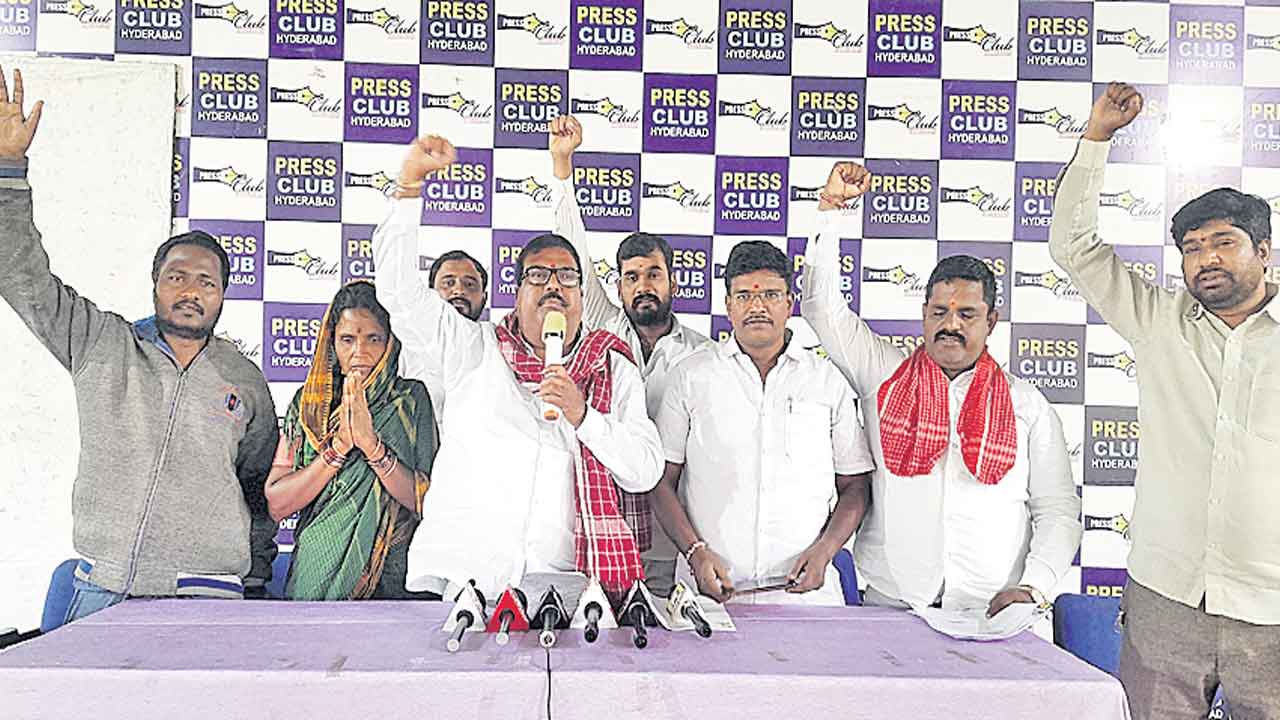 రేవంత్‌రెడ్డి ఇలాకాలో బడుగులపై దాష్టీకం