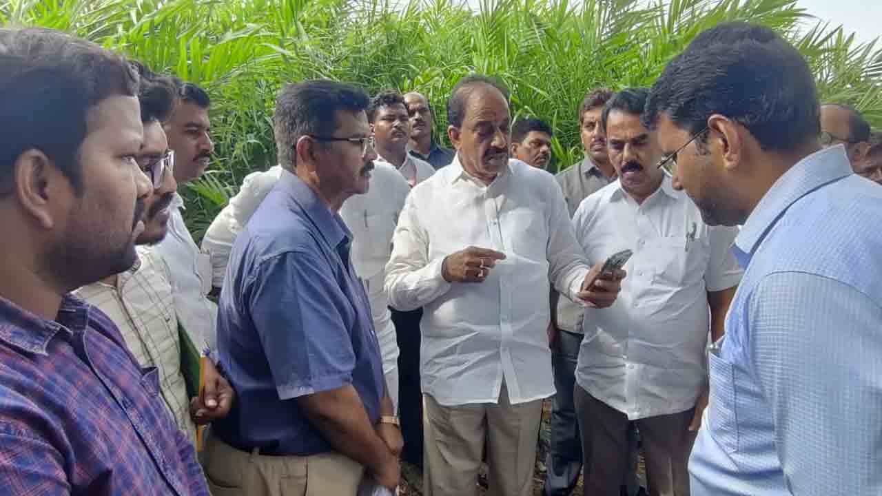 రైతన్న, నేతన్న రెండు కండ్లు