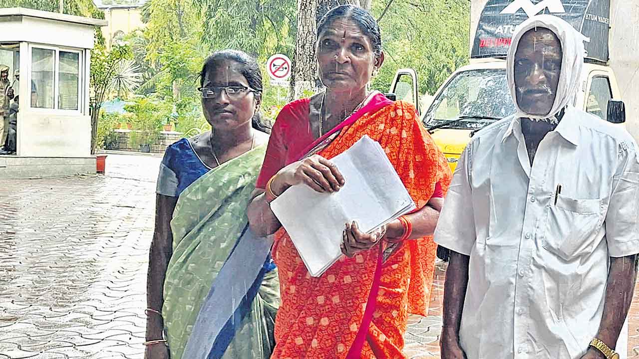 న్యాయమా.. నువ్వెక్కడ!