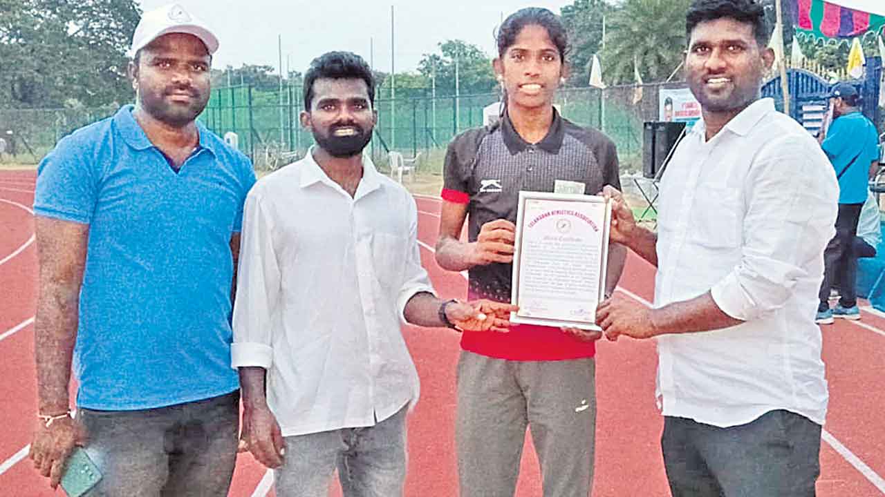 రాజేశ్వరి పసిడి