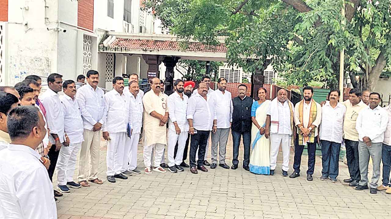 తమిళనాడు తరహాలో బీసీ రిజర్వేషన్లు